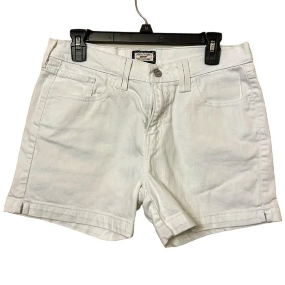 Levi's Pants - Levi Strauss denim shorts white size 10 - preowned condition
